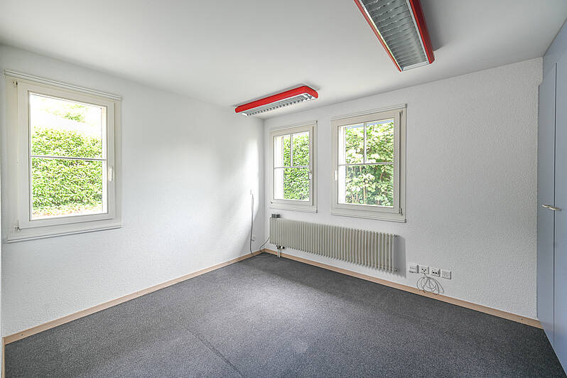 Büro EG
