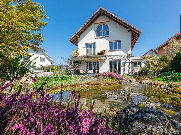 Charmantes Einfamilienhaus mit idyllischem Garten
