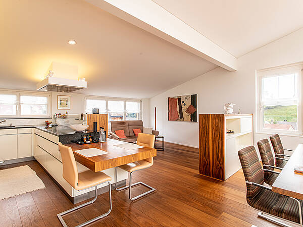 Hochwertige Maisonette-Wohnung an bester Lage