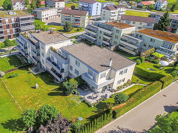 Grosszügige Wohnung an ruhiger Lage