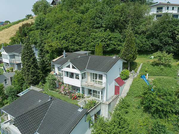 Attraktives Einfamilienhaus in der Wohnüberbauung 'Alja'