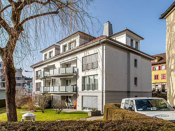 Grosszügige Wohnung im Dorfzentrum