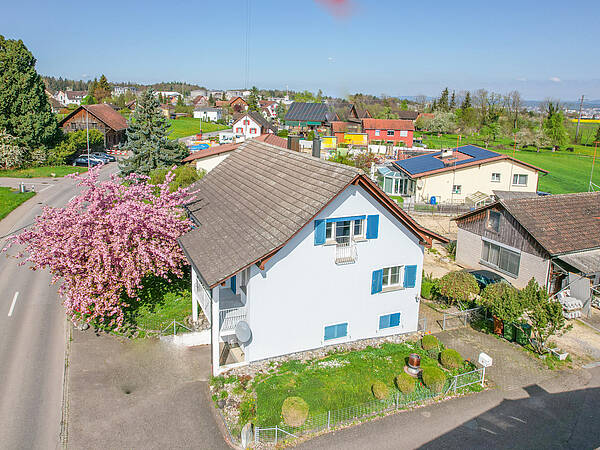 Tolles Einfamilienhaus mit Ausbau- und Entwicklungspotential